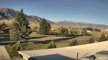 Weather camera view of Mackay Joint SD 182.