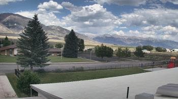 Weather camera view of Mackay Joint SD 182.