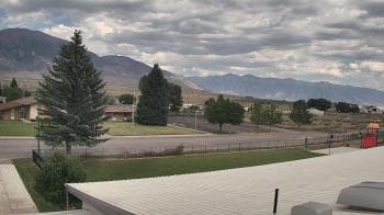 Weather camera view of Mackay Joint SD 182.