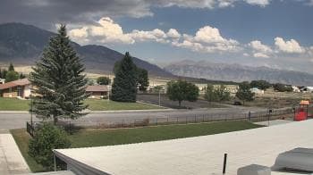 Weather camera view of Mackay Joint SD 182.