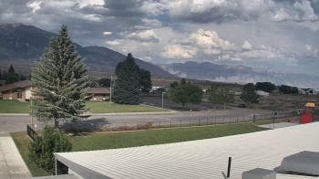 Weather camera view of Mackay Joint SD 182.