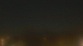 Weather camera view of Lincoln Elementary School.