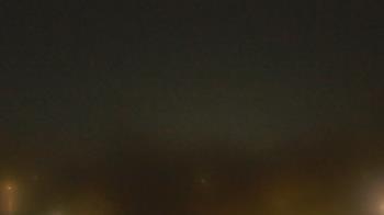 Weather camera view of Lincoln Elementary School.