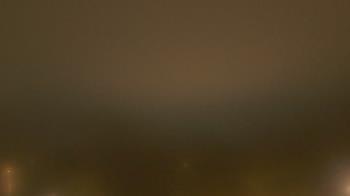 Weather camera view of Lincoln Elementary School.