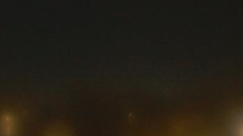 Weather camera view of Lincoln Elementary School.