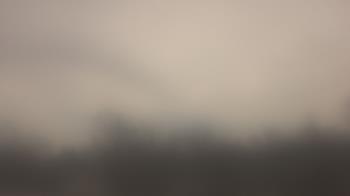 Weather camera view of Lincoln Elementary School.