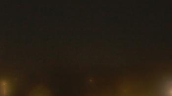 Weather camera view of Lincoln Elementary School.