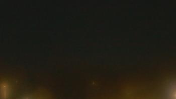 Weather camera view of Lincoln Elementary School.