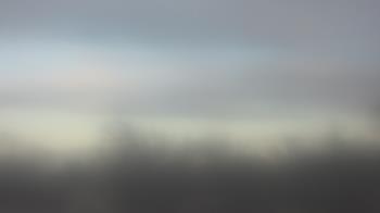 Weather camera view of Lincoln Elementary School.