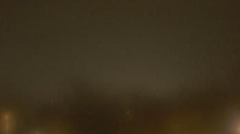 Weather camera view of Lincoln Elementary School.