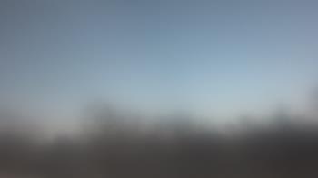 Weather camera view of Lincoln Elementary School.