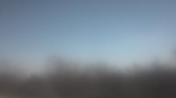 Weather camera view of Lincoln Elementary School.