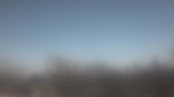 Weather camera view of Lincoln Elementary School.