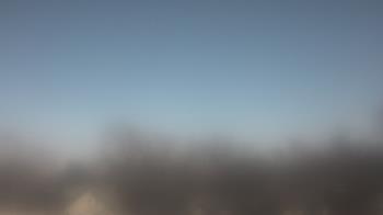 Weather camera view of Lincoln Elementary School.