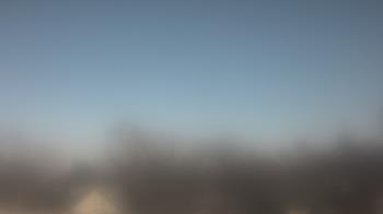 Weather camera view of Lincoln Elementary School.