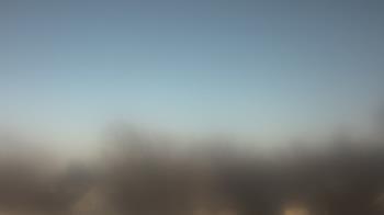 Weather camera view of Lincoln Elementary School.