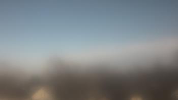 Weather camera view of Lincoln Elementary School.