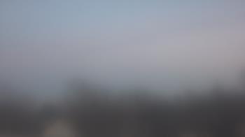 Weather camera view of Lincoln Elementary School.