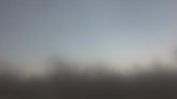 Weather camera view of Lincoln Elementary School.