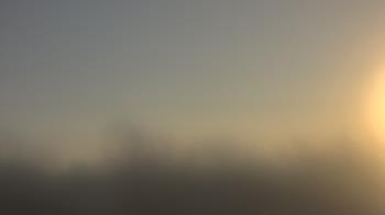 Weather camera view of Lincoln Elementary School.