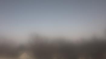 Weather camera view of Lincoln Elementary School.