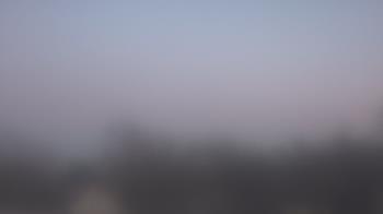 Weather camera view of Lincoln Elementary School.