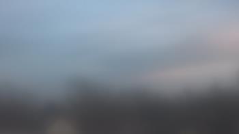 Weather camera view of Lincoln Elementary School.