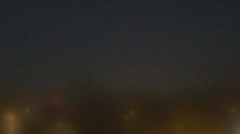 Weather camera view of Lincoln Elementary School.