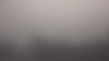 Weather camera view of Lincoln Elementary School.