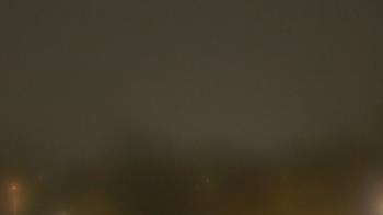 Weather camera view of Lincoln Elementary School.