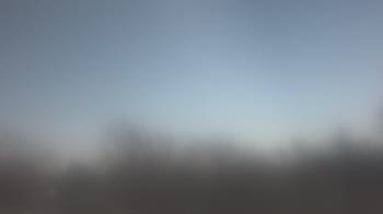 Weather camera view of Lincoln Elementary School.