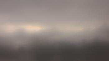 Weather camera view of Lincoln Elementary School.