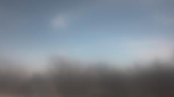 Weather camera view of Lincoln Elementary School.