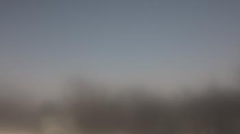 Weather camera view of Lincoln Elementary School.