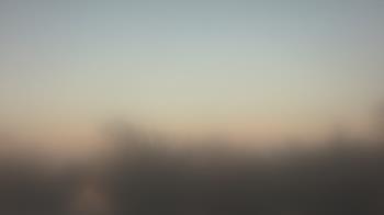 Weather camera view of Lincoln Elementary School.