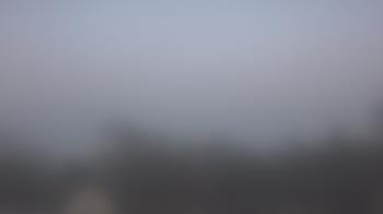 Weather camera view of Lincoln Elementary School.