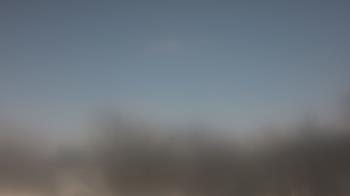 Weather camera view of Lincoln Elementary School.