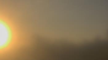 Weather camera view of Lincoln Elementary School.