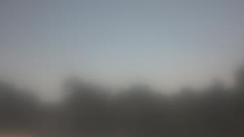 Weather camera view of Lincoln Elementary School.