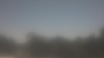 Weather camera view of Lincoln Elementary School.