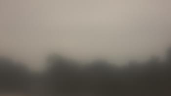 Weather camera view of Lincoln Elementary School.
