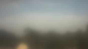 Weather camera view of Lincoln Elementary School.