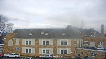 Weather camera view of Ward L Myers Elementary School.