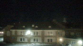 Weather camera view of Ward L Myers Elementary School.