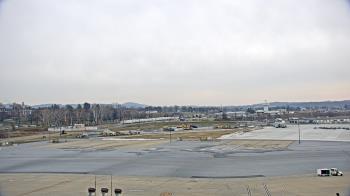 Weather camera view of Harrisburg International Airport.