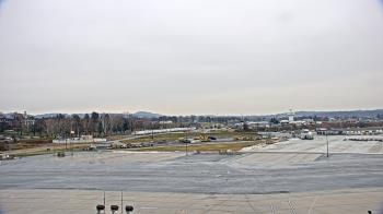 Weather camera view of Harrisburg International Airport.