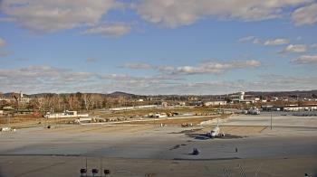 Weather camera view of Harrisburg International Airport.