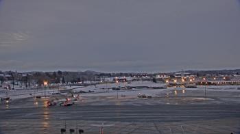 Weather camera view of Harrisburg International Airport.