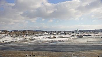 Weather camera view of Harrisburg International Airport.