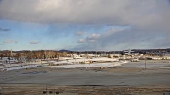 Weather camera view of Harrisburg International Airport.